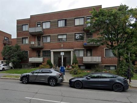4 1/2 - Montréal (Côte-des-Neiges) - 955 $/mois