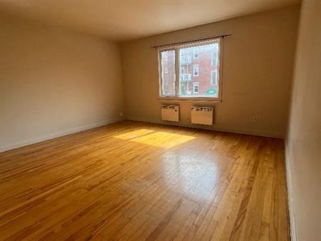 Dernière unité disponible – 4 ½ à prix réduit