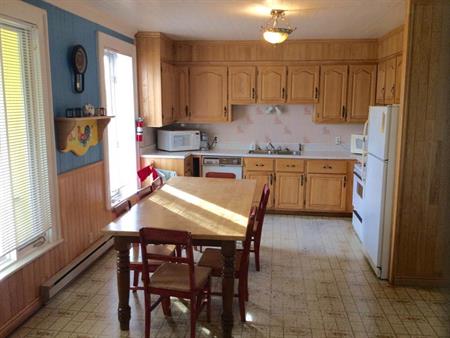 Chambre à L’Islet-sur-mer libre immédiatement.