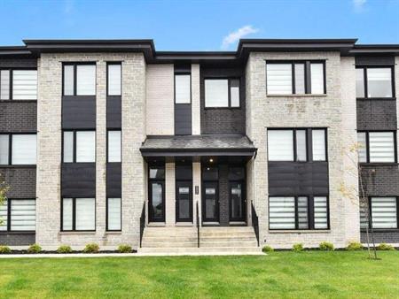 Condo 5 1/2 à louer à L'Assomption