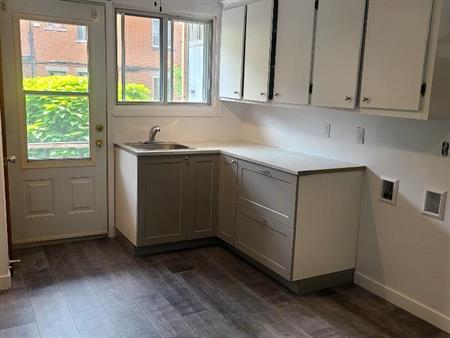 Beau 4 1/2 - Saint-Michel