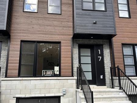 Maison de ville à louer