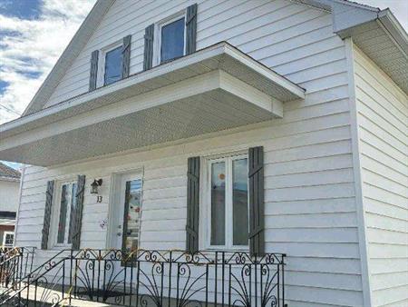 À LOUER maison 4 chambres