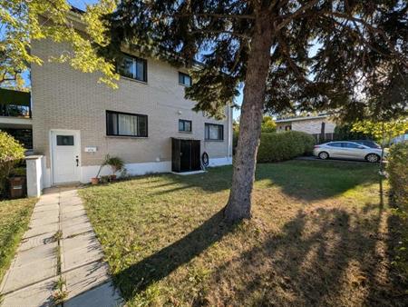 3 1/2 semi meubler sous-sol Ahuntsic
