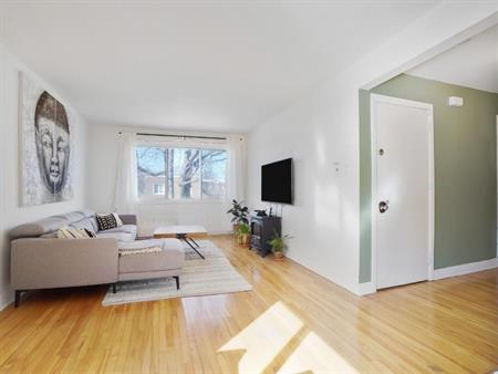 Grand 5½ lumineux rénové à Laval-des-Rapides