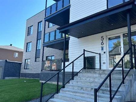 4½ à louer | 3 ÉLECTROMÉNAGERS | INTERNET | ASCENSEUR | RANGEMENT | 1er Février 2026