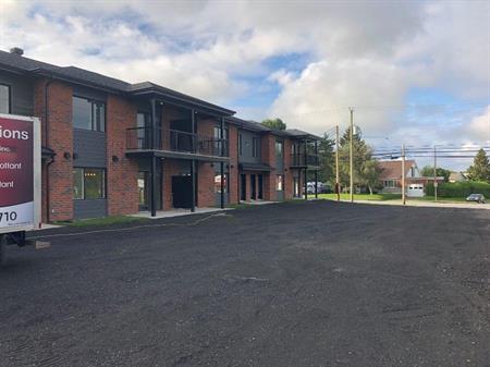 4 1/2 À LOUER (BROMPTON)