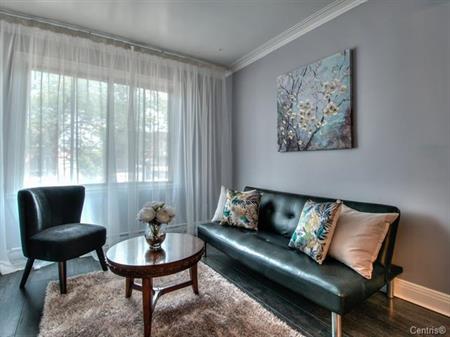 Beau 8 1/2 rénové proche métro Fabre