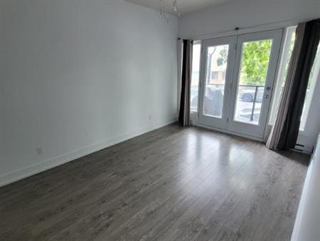 Large bright one bedroom in Pointe St.Charles