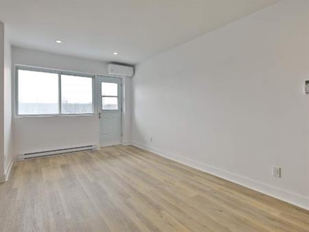 1 CH - 1 SDB - Montréal - $1,395 /mo
