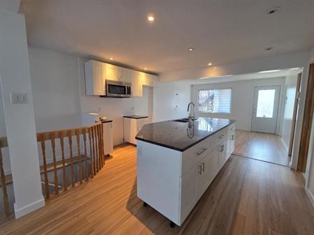 Appartement de 3 chambres et 2 salles de bain