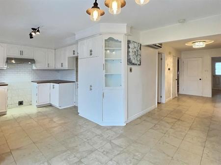 Appartement haut de gamme 5 ½ à louer à Saint-Léonard – Rare sur le marché