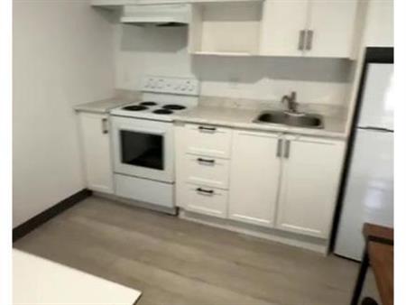 STUDIO Rimouski près du cegep et hôpital