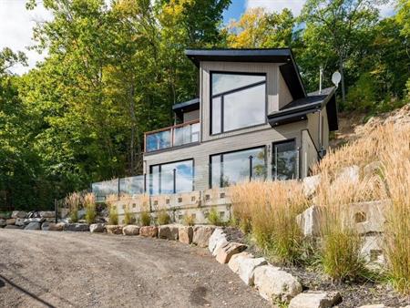 Maison à louer 2ch , bord de l'eau , meubler