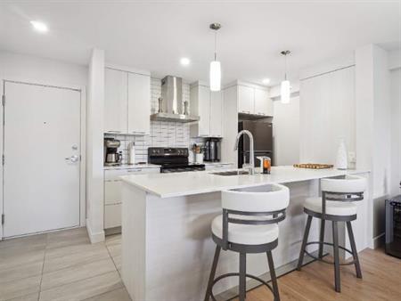 1 CH - 1 SDB - Bromont - $1,610 /mo