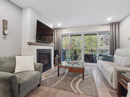 2 CH - 2 SDB - Bromont - $2,050 /mo