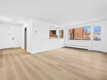 Superbes 4½ et 5½ à louer — Disponibles dès maintenant ! 🌟 Grand, lumineux, moderne et idéalement situé !Superbes 4½ et 5½ à