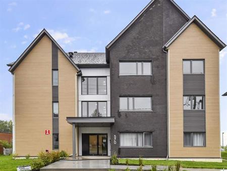Condo locatif neuf de 2 chambres à louer à Lavaltrie