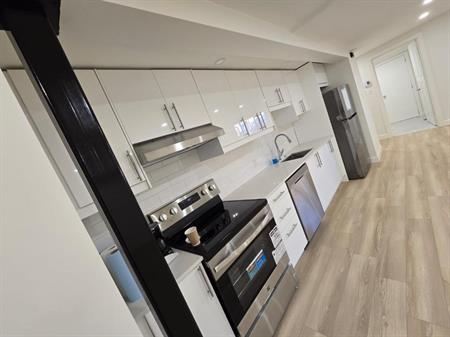 4 1/2 rénové à louer - Ahuntsic - 5 Électros